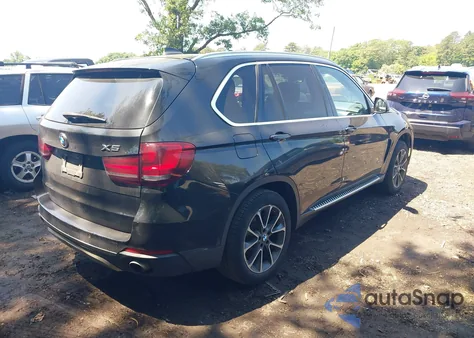 2015 BMW X5 xDrive35I z USA, uszkodzony, nr VIN 5UXKR0C51F0P00820